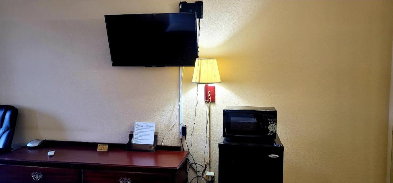 Regency Travel Inn Hayti Kültér fotó