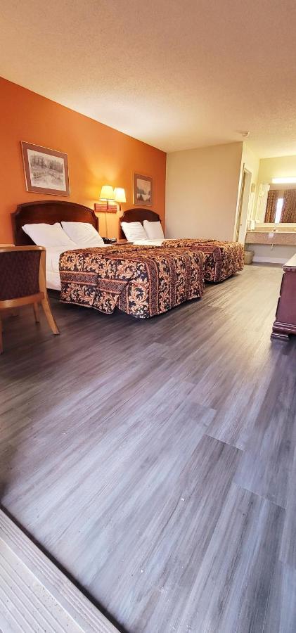Regency Travel Inn Hayti Kültér fotó